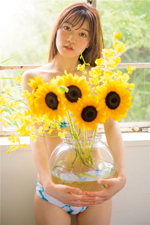 岩本爱未写真集《19岁》高清全本[101P]