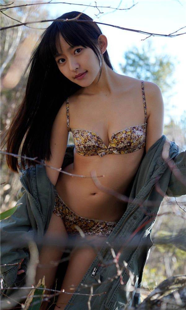 高崎加奈美写真集《あの虹を超えて》高清全本[51P]