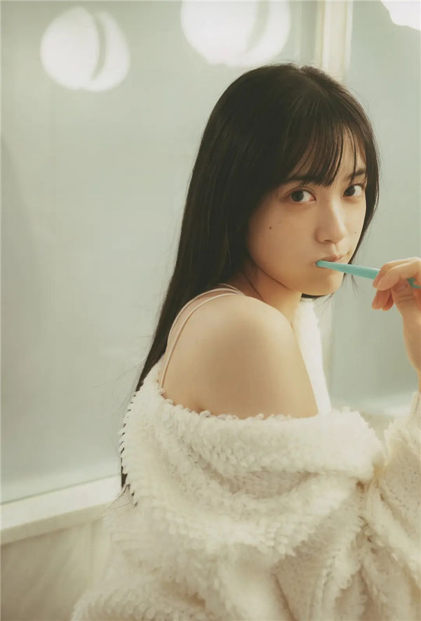 小泉萌香1ST写真集《きみやすみ》高清全本[123P]