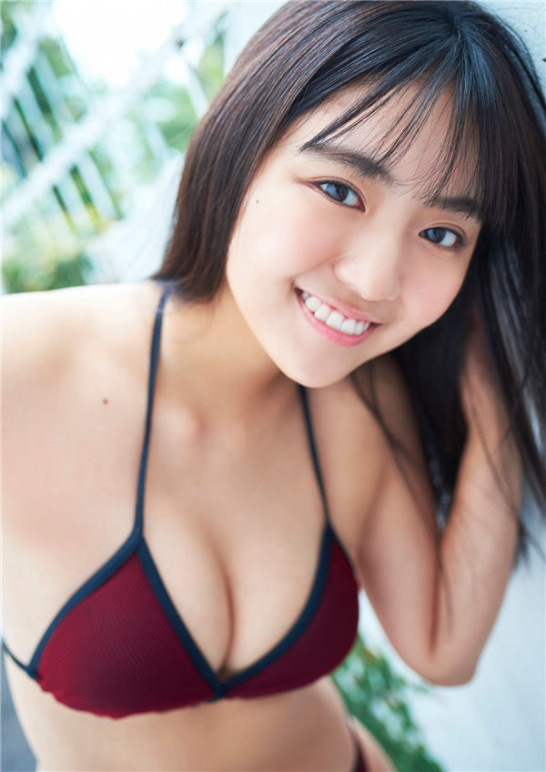 丰田露娜写真集《恋の光線》高清全本[77P]