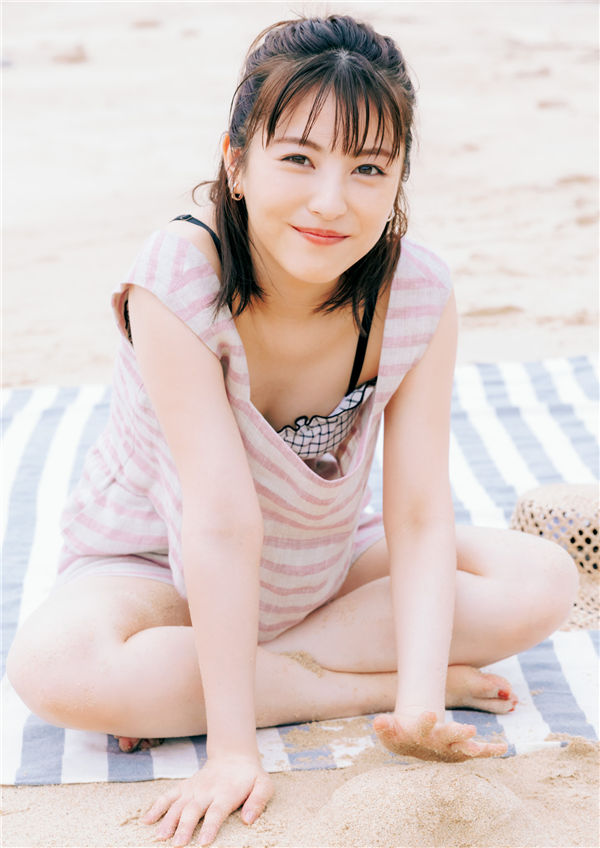 滨边美波写真集《20》高清全本[142P]