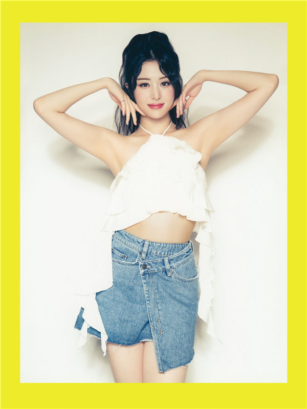 LE SSERAFIM写真集《DICON ISSUE N°14》高清全本[170P]