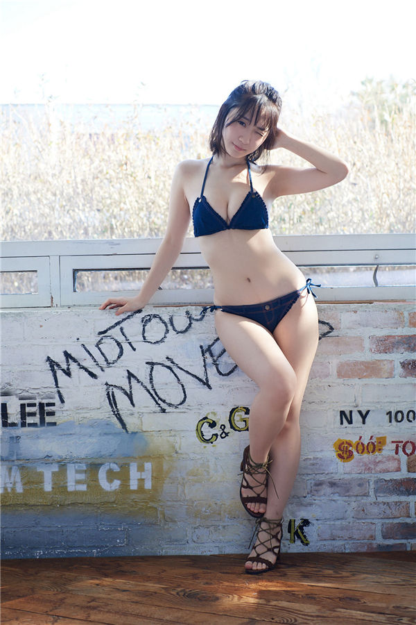 伊织萌写真集《もえと湯煙》高清全本[78P]