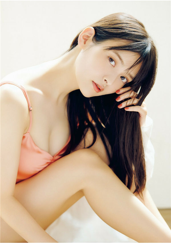 上坂堇写真集《すみぺのAtoZ》高清全本[117P]