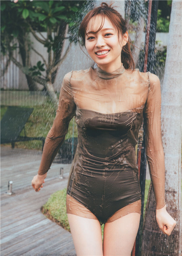 梅泽美波1ST写真集《夢の近く》高清全本[137P]