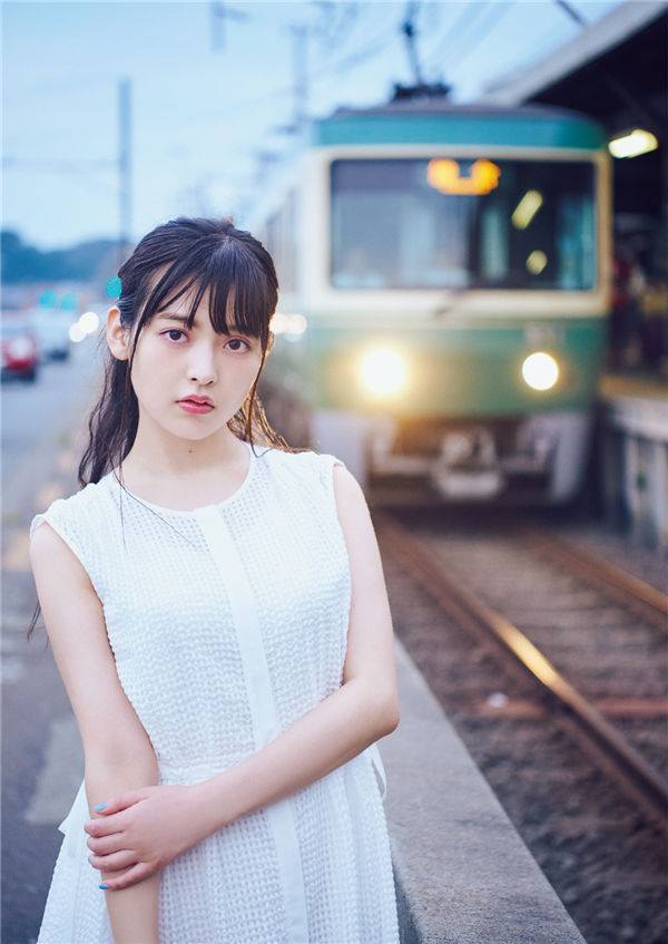 上坂堇写真集《すみぺのフラッシュバック マイライフ》高清全本[133P]