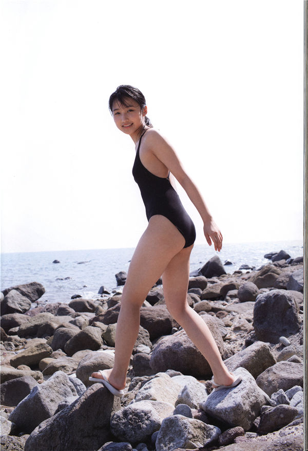 鞘师里保写真集《太阳》高清全本[122P]