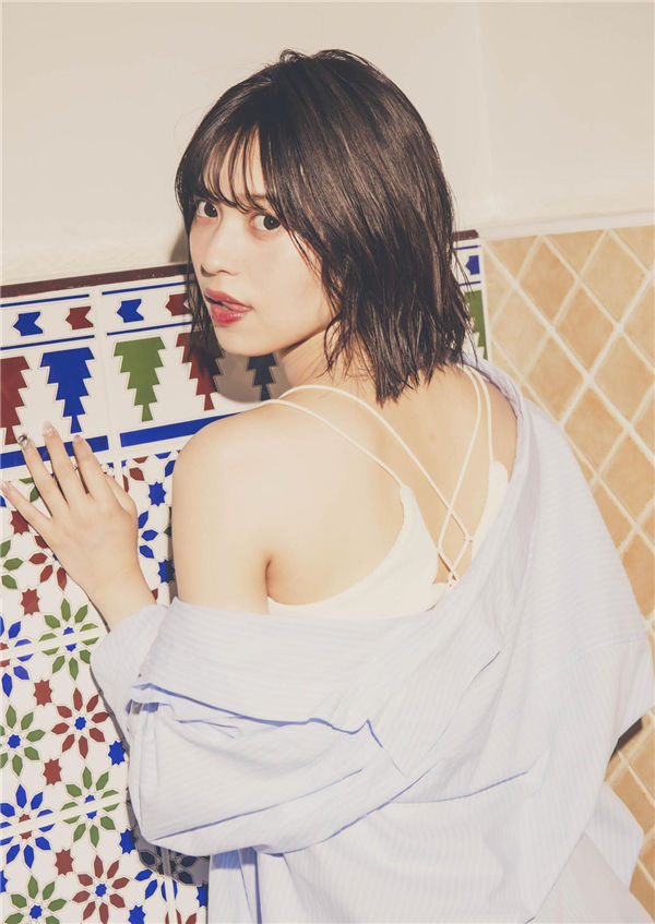 新井椎夏1ST写真集《うれしいな》高清全本[81P]