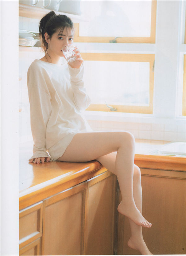 西野七濑写真集《WHITE graph 002 2019.11.12》高清全本[54P]