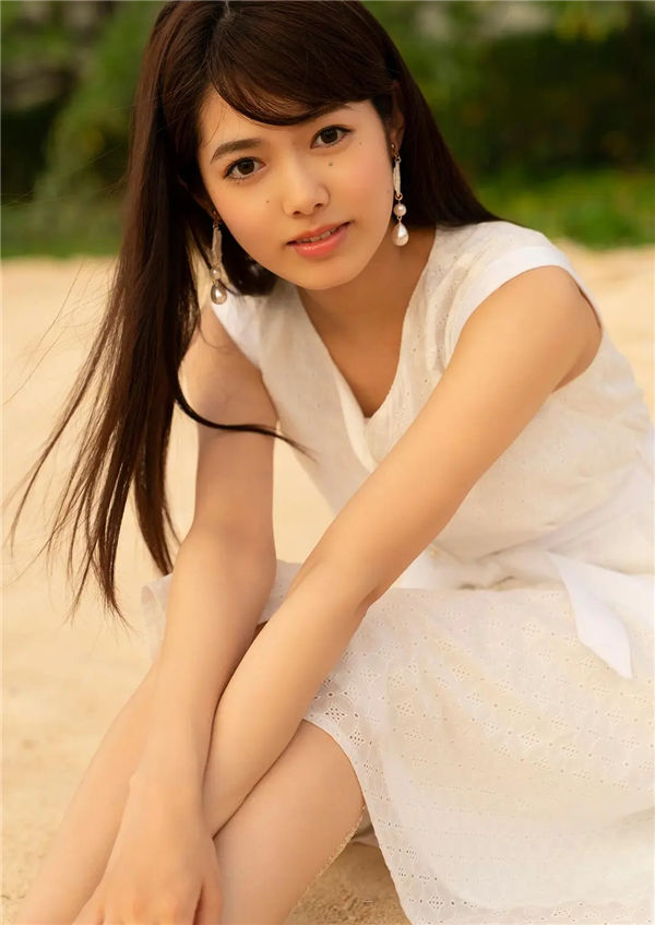 谷尻萌写真集《Sweet SunShine》高清全本[43P]