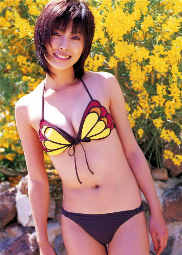 平山绫写真集《はるか》高清全本[79P]