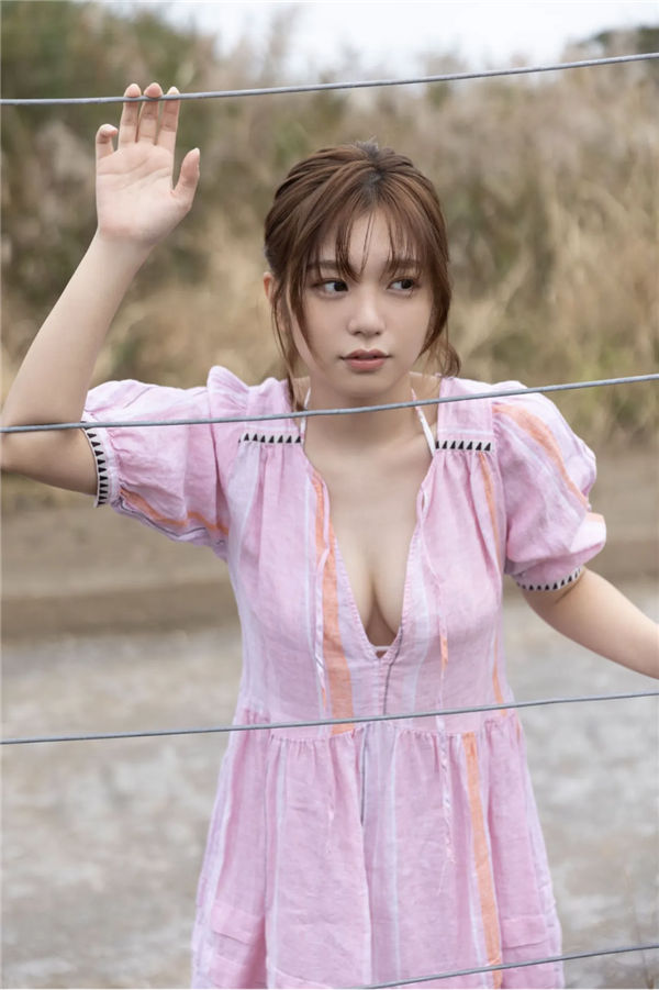 长月翠写真集《抱きしめたい♡ 全カット》高清全本[71P]