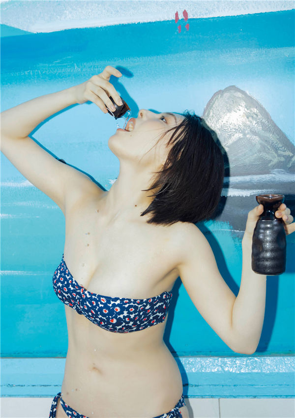 相乐伊织写真集《酔いどれ知らず》高清全本[55P]