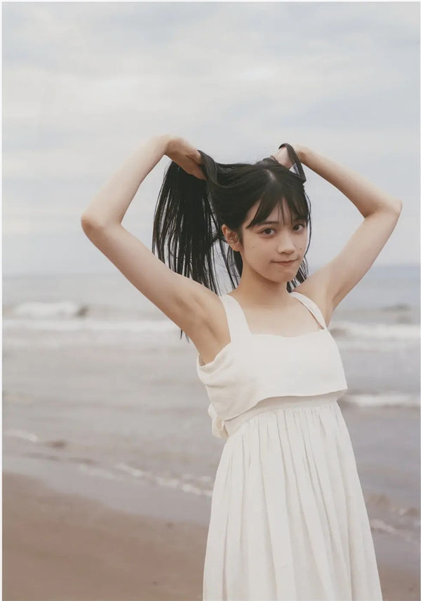 小泉萌香1ST写真集《きみやすみ》高清全本[123P]