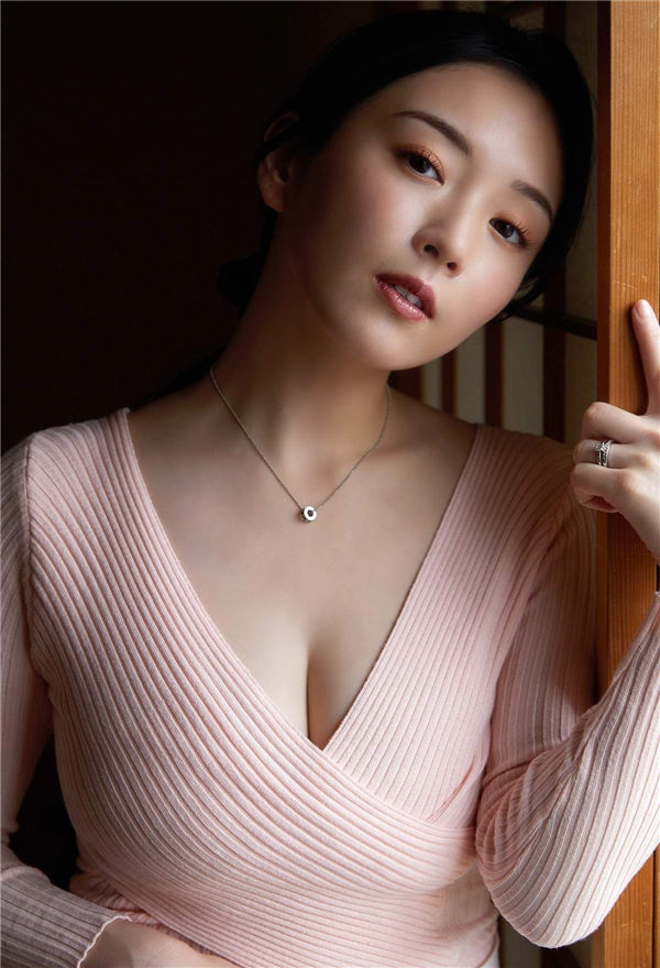 园都写真集《あなただけの私》高清全本[70P]