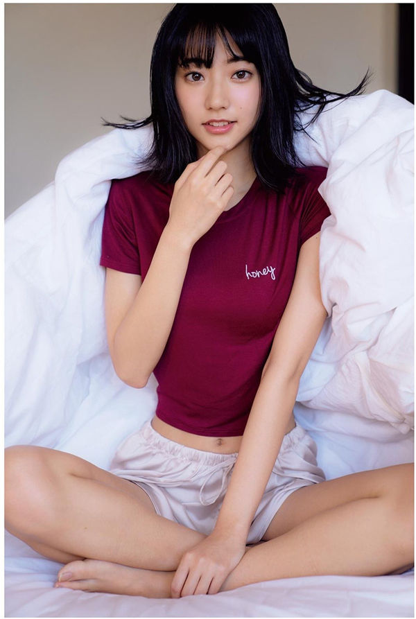 武田玲奈写真集《Rubeus》高清全本[112P]