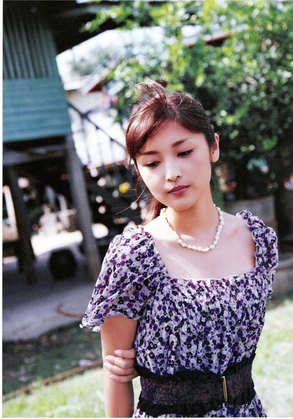 石川梨华写真集《风华》高清全本[92P]