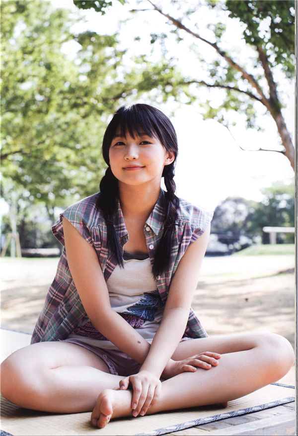 鞘师里保写真集《太阳》高清全本[122P]