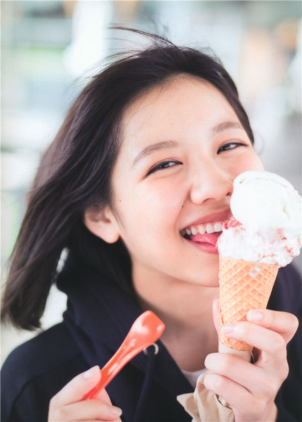 渡边美穗1ST写真集《陽だまり》高清全本[134P]