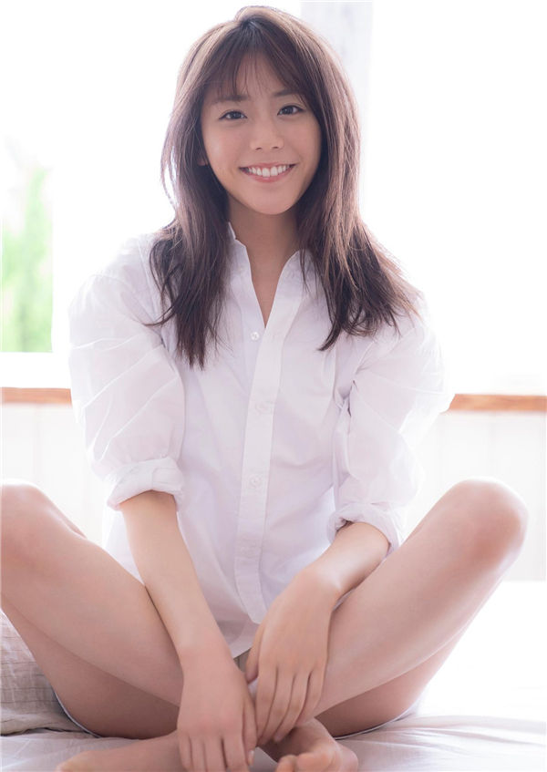 贵岛明日香写真集《Smile Tomorrow》高清全本[50P]