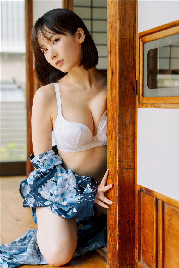 KENKEN写真集《in secret》高清全本[180P]