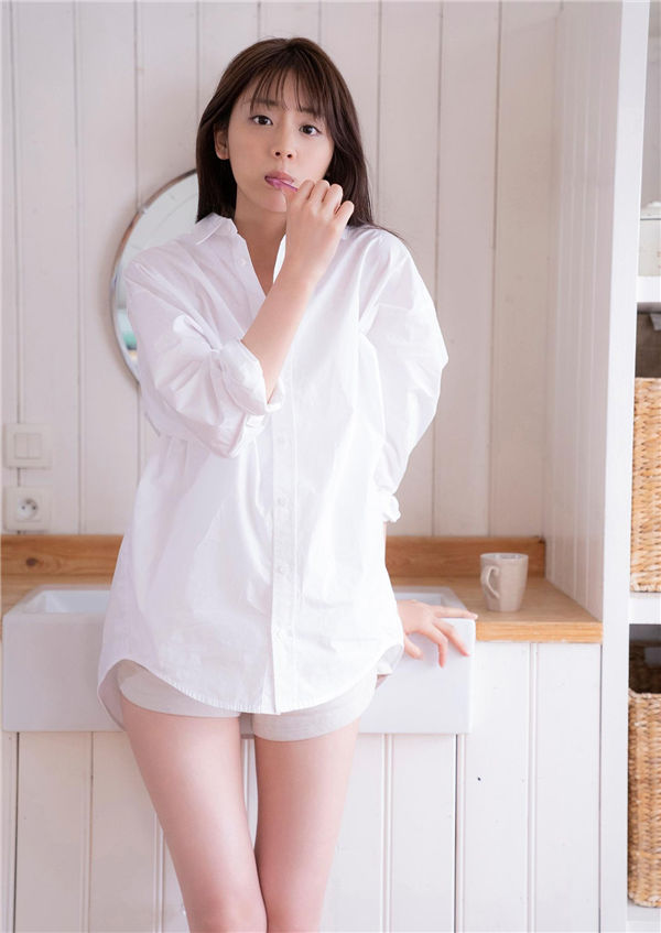 贵岛明日香写真集《Smile Tomorrow》高清全本[50P]