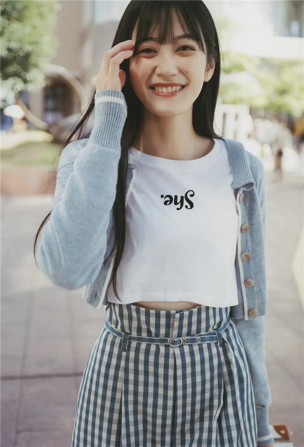 小泉萌香1ST写真集《きみやすみ》高清全本[123P]