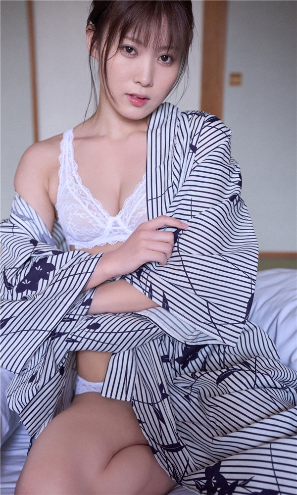 冈部麟写真集《永遠の虜毒～prologue～》高清全本[82P]