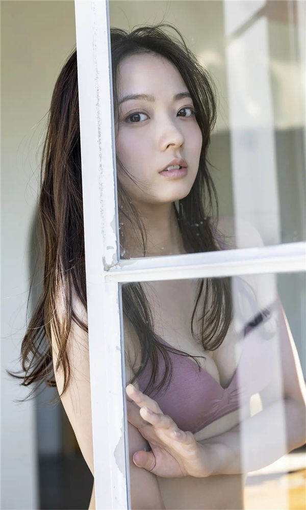 川濑莉子写真集《キミを見つけてしまった》高清全本[58P]