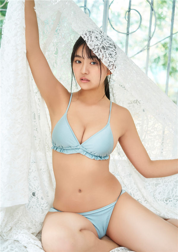 丰田露娜写真集《恋の光線》高清全本[77P]