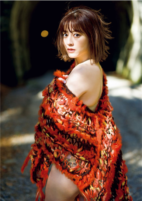 杉本有美写真集《蝶光》高清全本[95P]