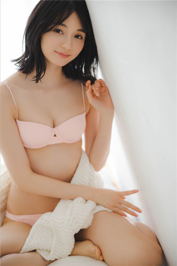 熊泽风花写真集《ガラスのヒロイン》高清全本[70P]