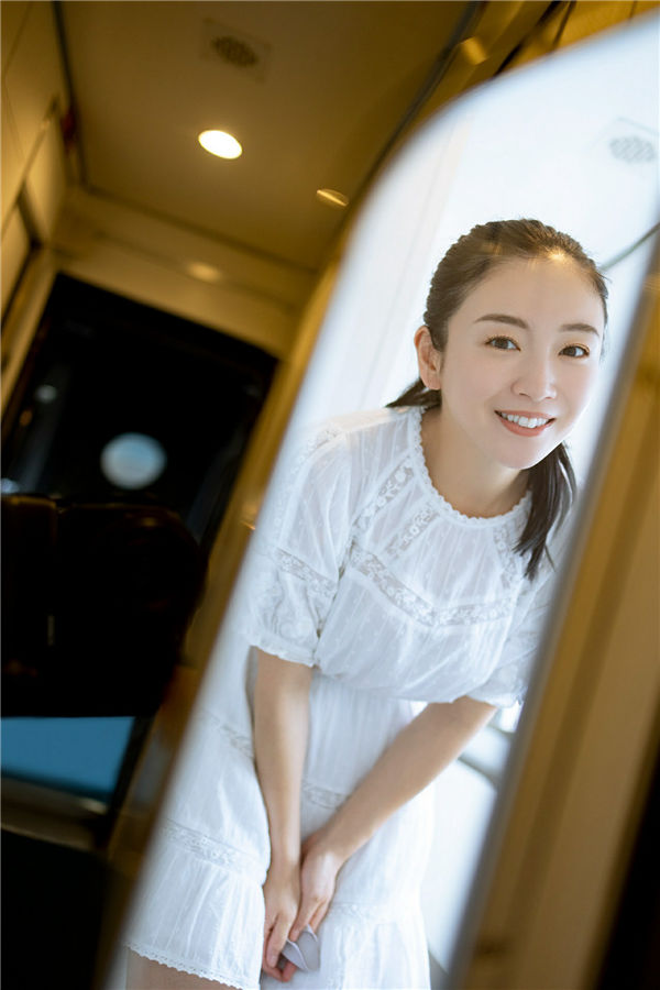 园都写真集《園都と行く！四国観光列車で１泊２日デート》高清全本[96P]