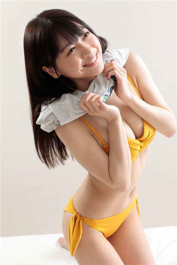 辻谷エミリ写真集《ベイビィフェイス》高清全本[129P]