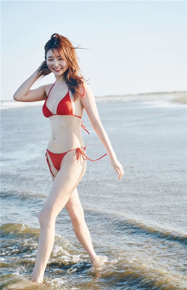 桥本萌花写真集《真夏のガールフレンド》高清全本[52P]