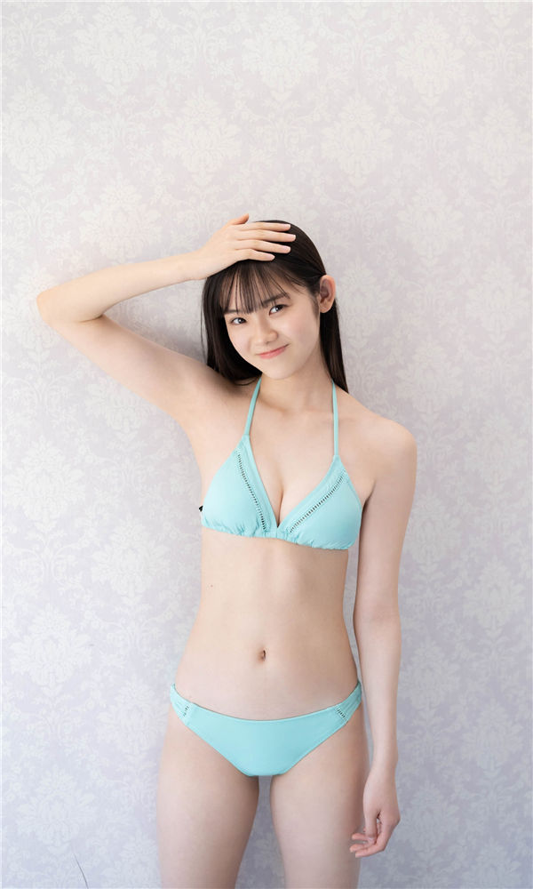 志田琥珀写真集《鬼カワ！17歳。》高清全本[46P]