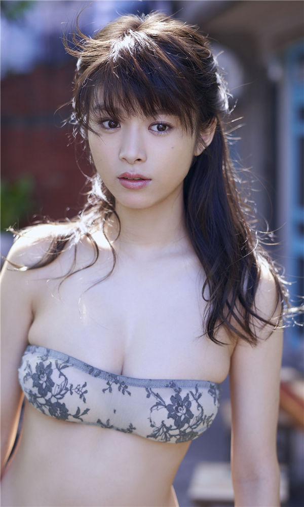 马场富美加写真集《Asian Rendez-Vous》高清全本[65P]