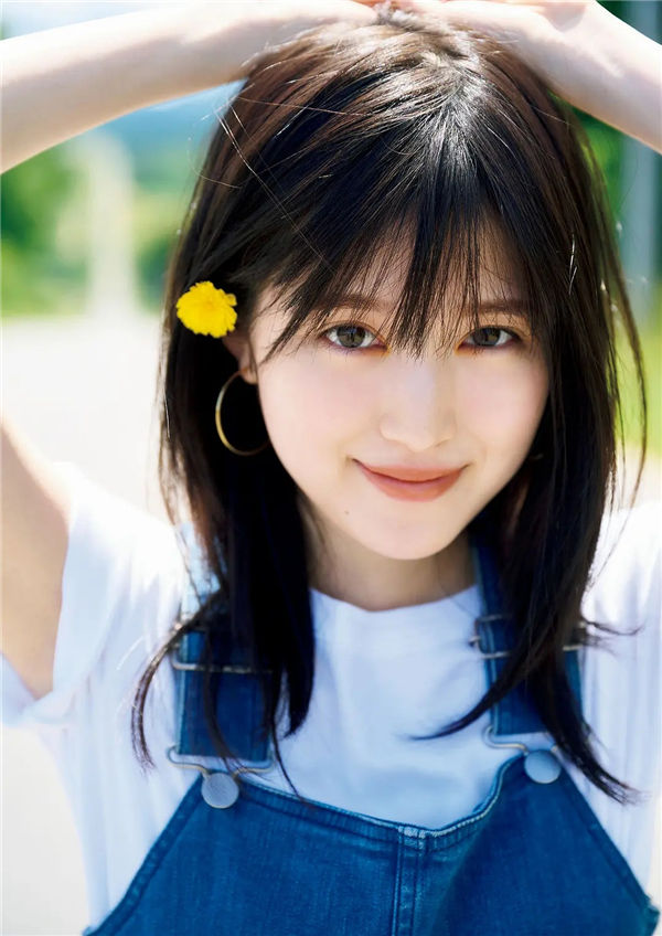 福本莉子写真集《Grace》高清全本[153P]