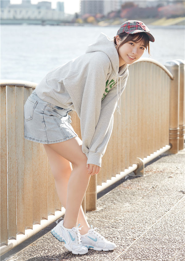 Liyuu写真集《情人节礼物》全本高清[51P]