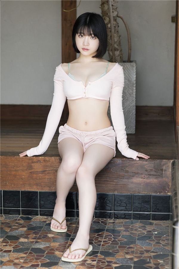 根本凪写真集《凪待ち　ｖｏｌ．３》高清全本[121P]