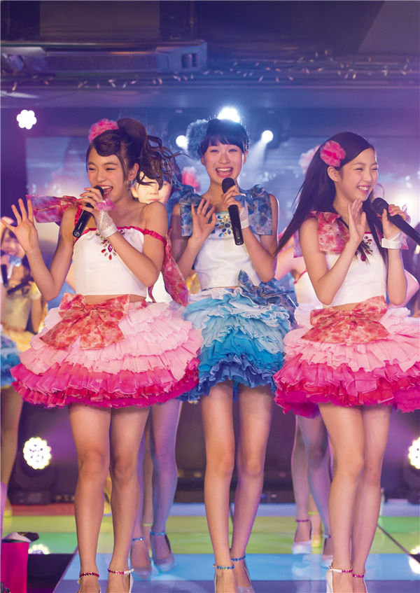 Fuwafuwa写真集《Fuwafuwa desu》高清全本[98P]