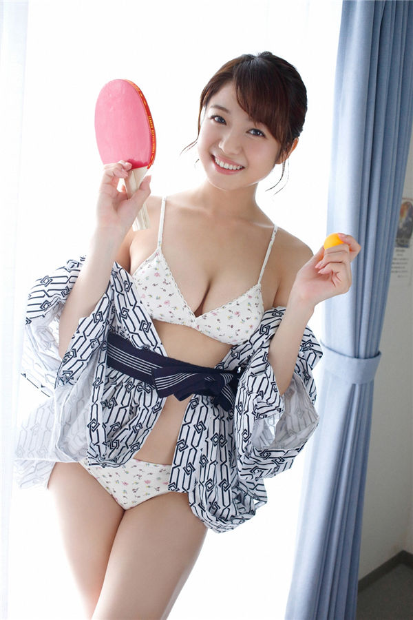 中村静香写真集《[YS Web] 2016年11月号 Vol.725 Shizuka Nakamura 中村静香》高清全本[113P]