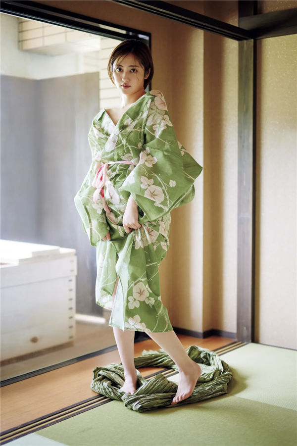 奥山和纱写真集《愛しい女》高清全本[76P]