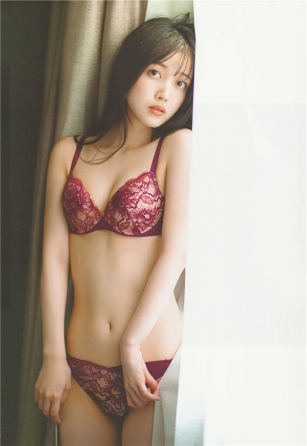 久保史绪里1ST写真集《交差点》高清全本[152P]