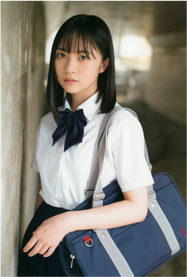 小坂菜绪&amp;金村美玖&amp;正源司阳子写真集《TRIANGLE magazine 02》高清全本[139P]