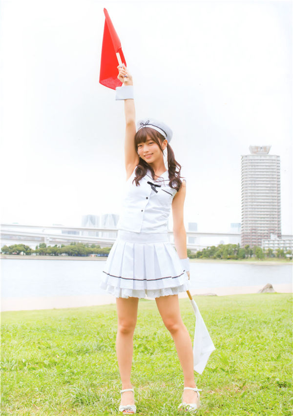 立花理香1ST写真集《どうも、立花です。》高清全本[128P]