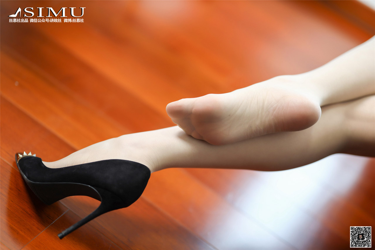 [合集]丝袜系列《丝慕GIRL》高跟丝袜制服合集全6系（SM/特写/蜜系列/熟系列/海外版带视频/故事）,大小100G - OK写真