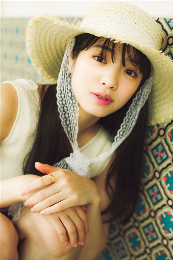 横田真悠写真集《ないしょの＃まゆうだけ》高清全本[53P/1V]