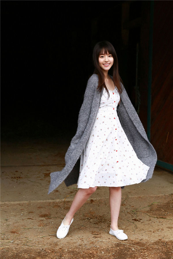 唐田英里佳写真集《[YS Web] 2017-02-22 Vol.738 Erika Karata 唐田えりか》高清全本[91P]