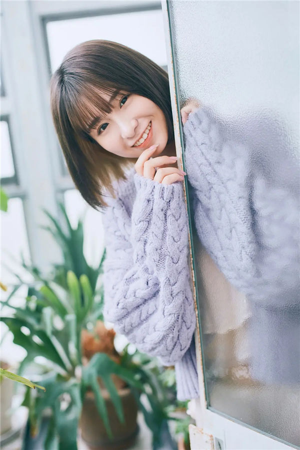 金子みゆ写真集《WHITE graph デジタル写真集》高清全本[64P]